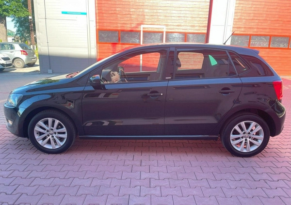 Volkswagen Polo cena 27990 przebieg: 120000, rok produkcji 2011 z Szczecinek małe 562